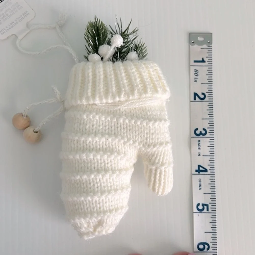 Target knit mitten glove ornament NWT 3 for $20